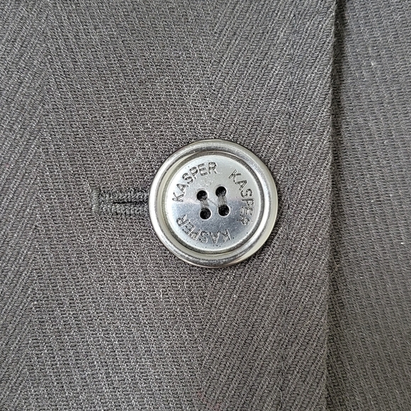 Kasper Blazer Women Size 8P Black Long Sleeve Pockets 4 Button Textured Lined - Picture 5 of 11